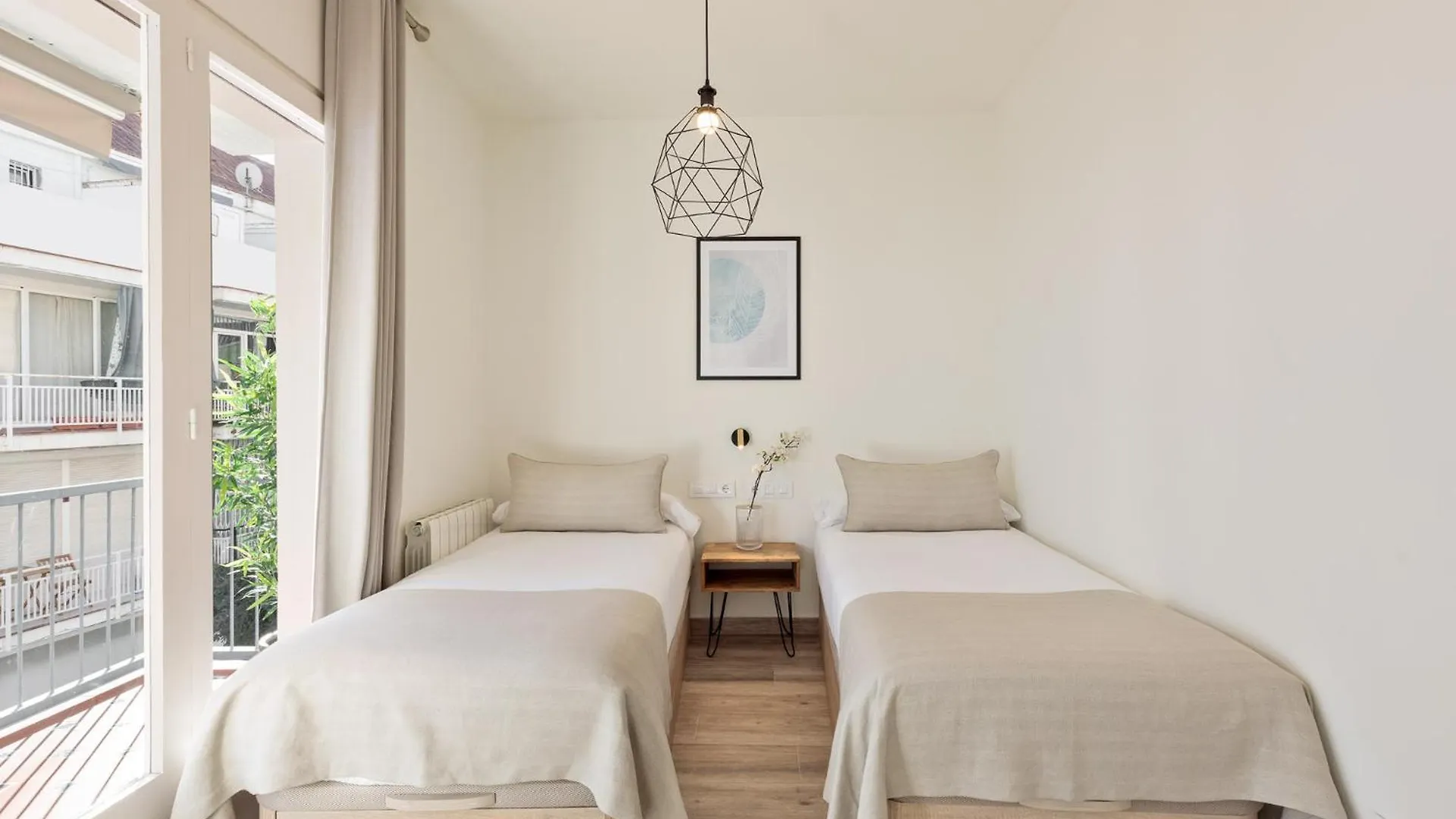 Sitges Group Blue&White Apartment