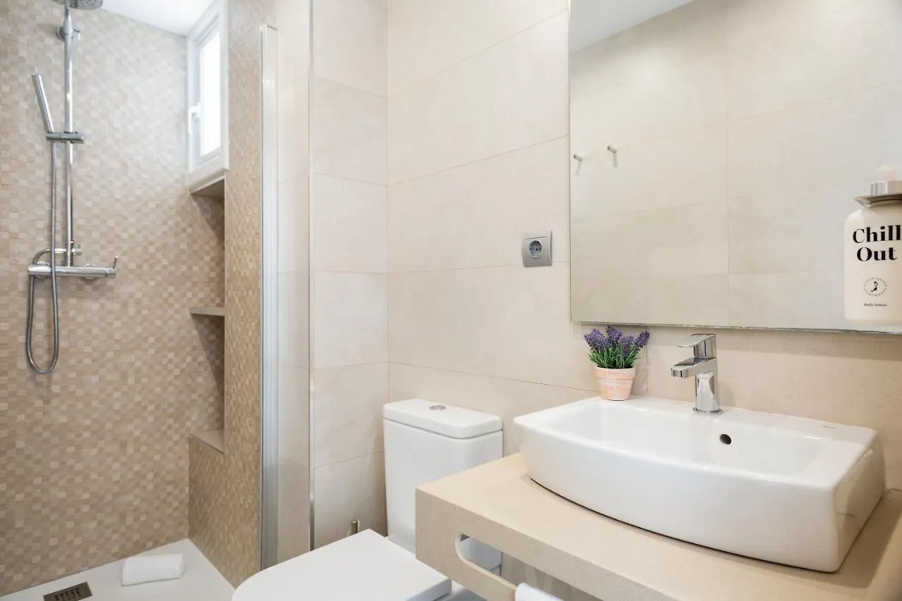 Sitges Group Blue&White Apartment