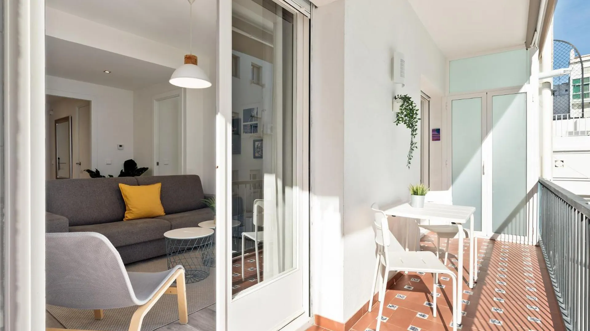 Sitges Group Blue&White Apartment Spain