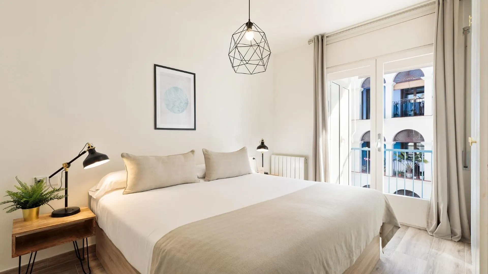 Sitges Group Blue&White Apartment
