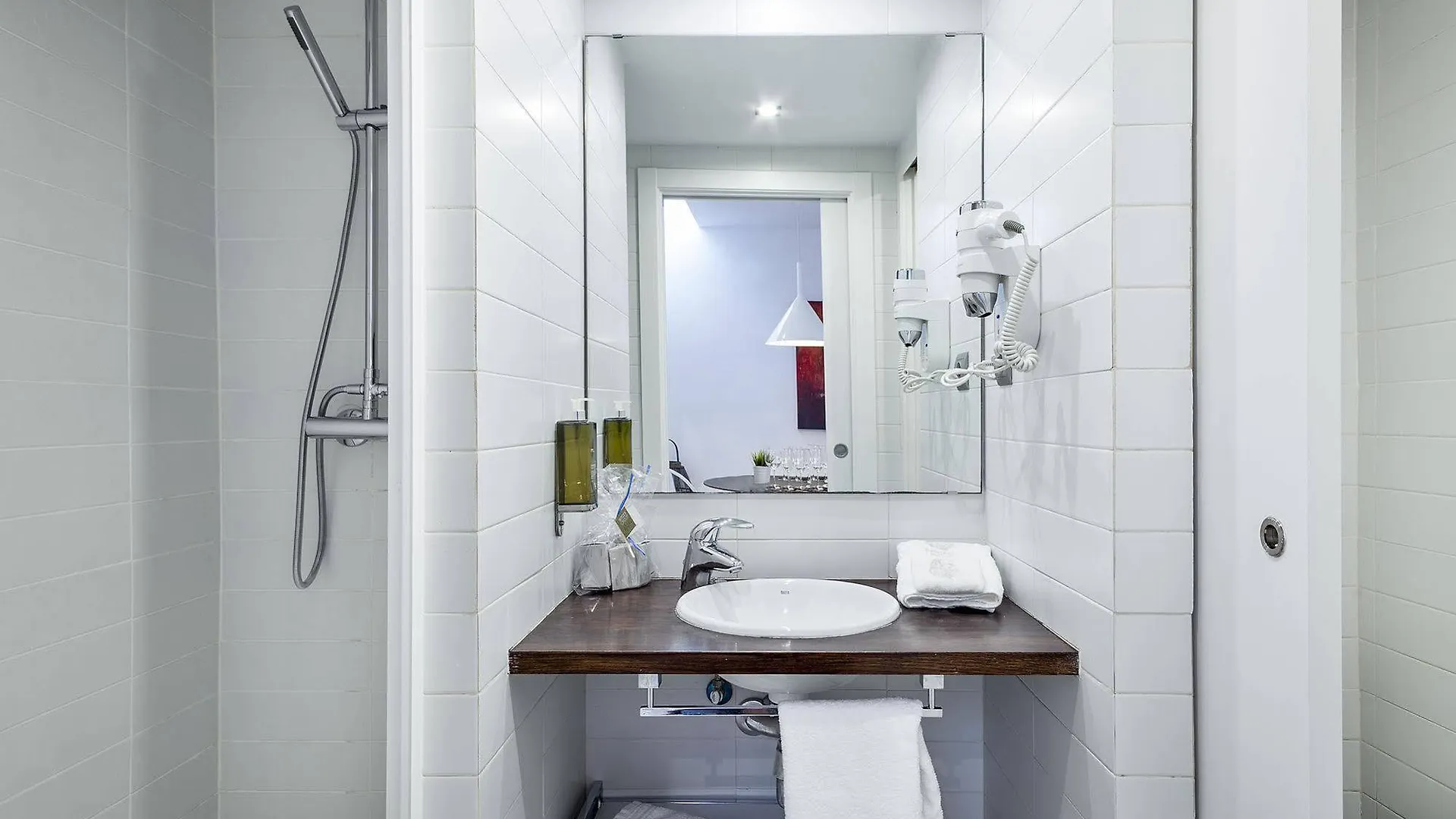Sitges Group Blue&White Apartment